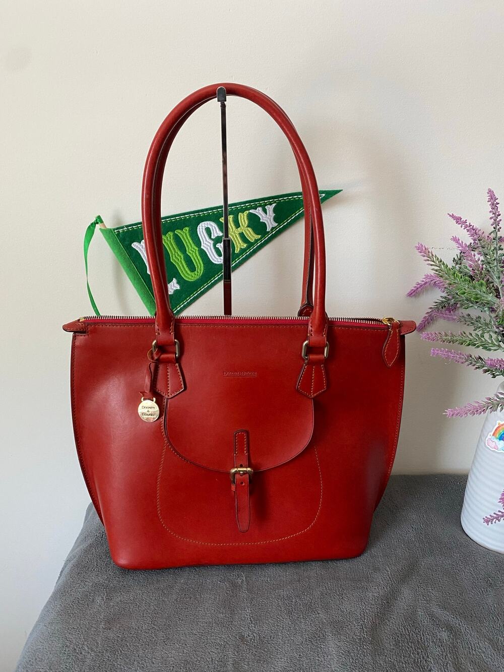 Dooney and Bourke Alto Flavia tote in red